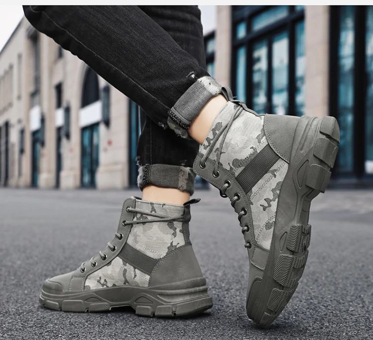 Military Boots for Men Autumn High Top Camouflage Desert Casual Flats Mens Boot Breathable Non Slip Work Shoes Zapatillas Hombre