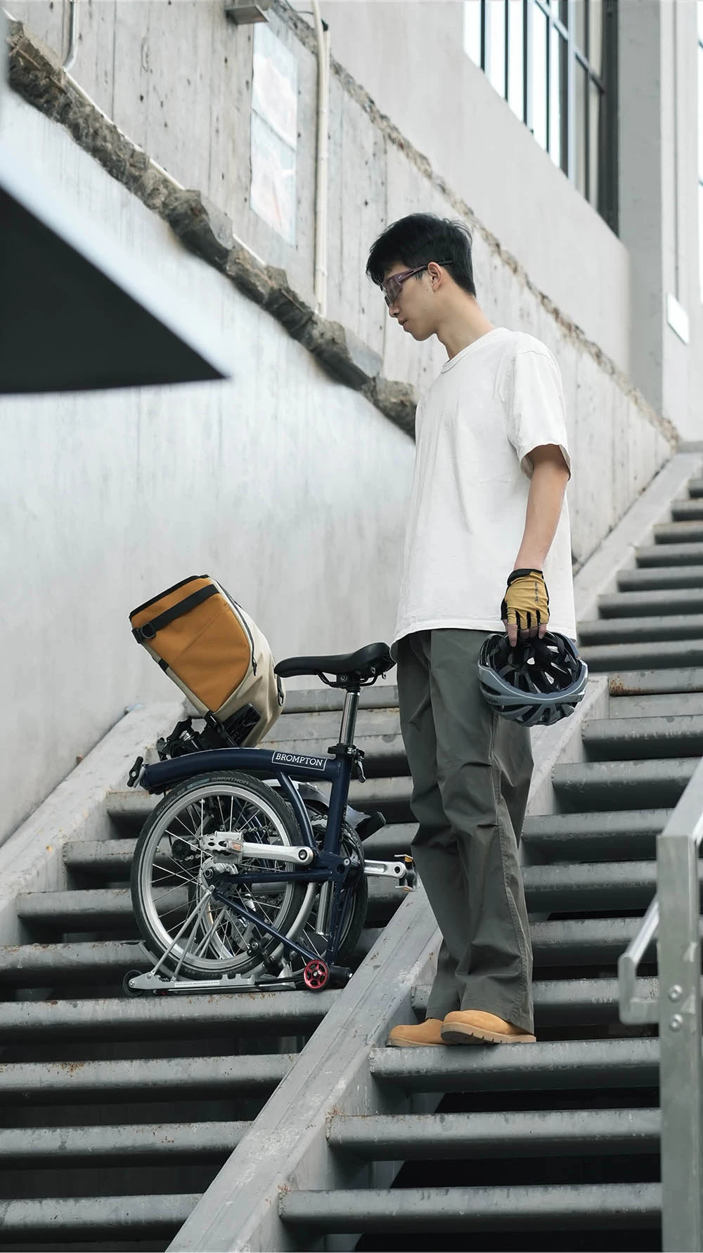 Rhinowalk Folding Bike Basket 17L/24L Handlebar Bag Pet Carrier Luggage Travel Outdoor Casual Shopping Bag For Brompton & Dahon