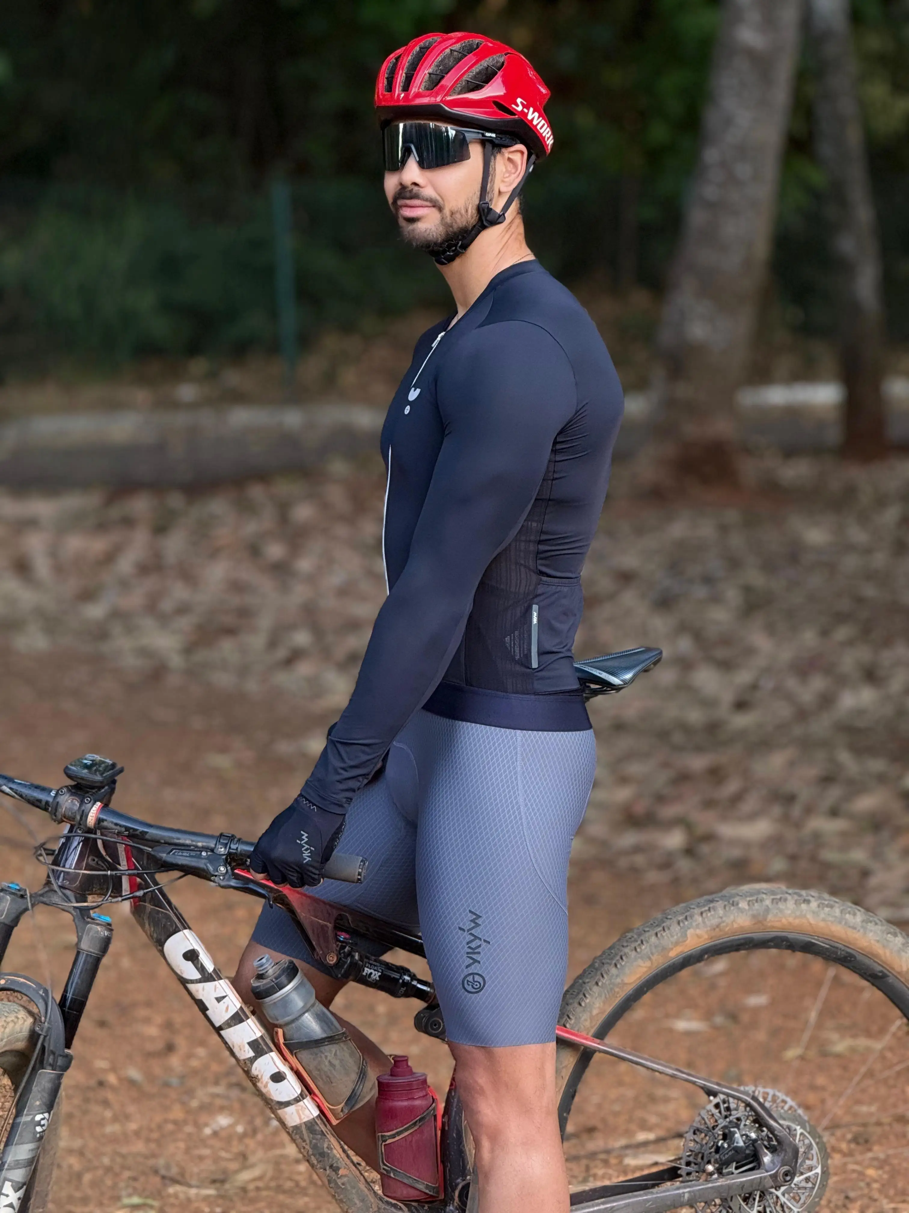 YKYWBIKE 2026 Summer Cycling Bib Shorts Fit Men Seamless Tights Bicycle Bibs Short Pants 7 Hours Long Distance Slim Fit