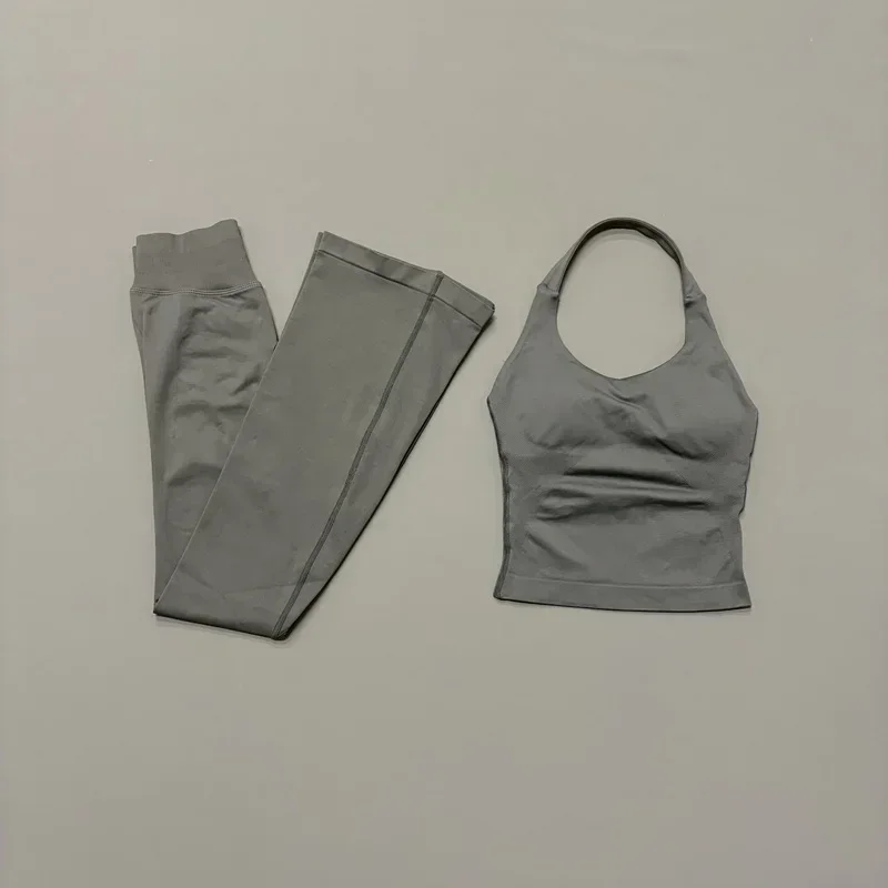 2Piece Gym Fitness Set Women Seamless Halter Tank Top and Hip Lifting Flared Yoga Pants Running Workout Sports Sets