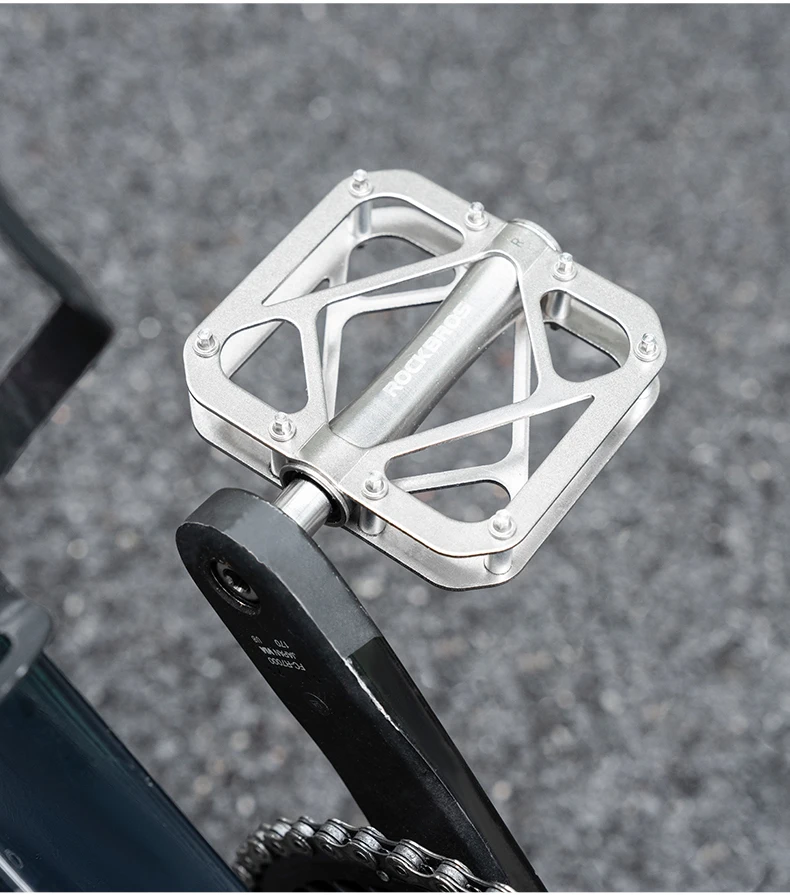 ROCKBROS Bicycle Pedals Ultralight Titanium Alloy Pedals Waterproof Sealed Anti-slip Wide Tread Flat Pedals MTB Bike Accessories
