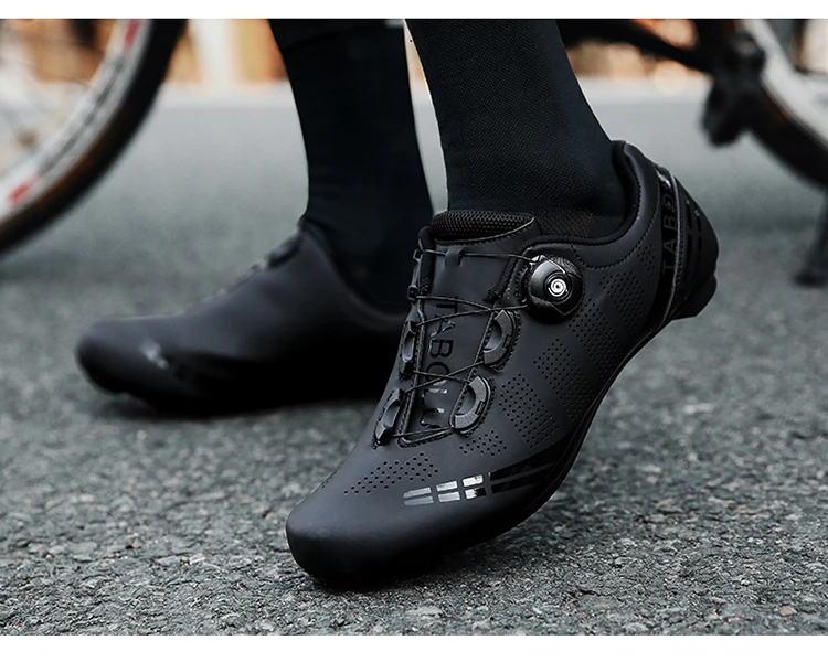 Unisex Cycling Shoes Breathable SPD Road Cycling Shoes Professional MTB Mountain Cycling Shoes Lockless Training Cycling Shoes