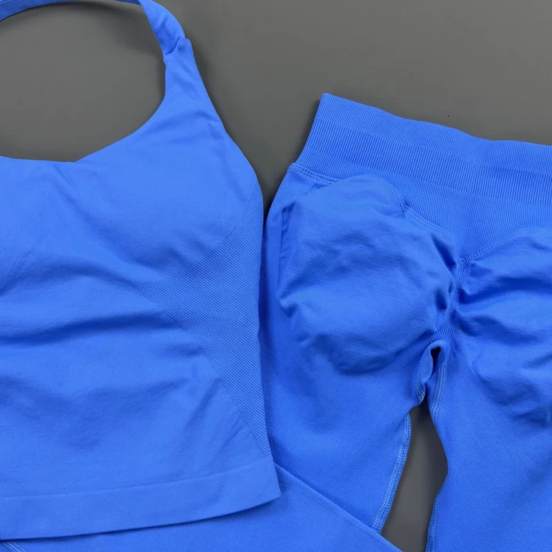 2Pcs Flare Leggings Set Seamless Halter Sports Top and Solid Women Hip Lifting Flared Pants Set for Workout Fitness Clothingv