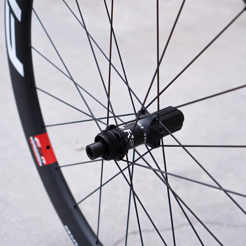 ZTTO R2 Road Bike Disc Brake 36T Star Ratchet Hub 12x142 DT Straightpull 24Hole Maza Ultralight Lock Center Bicycle Thru Axle QR