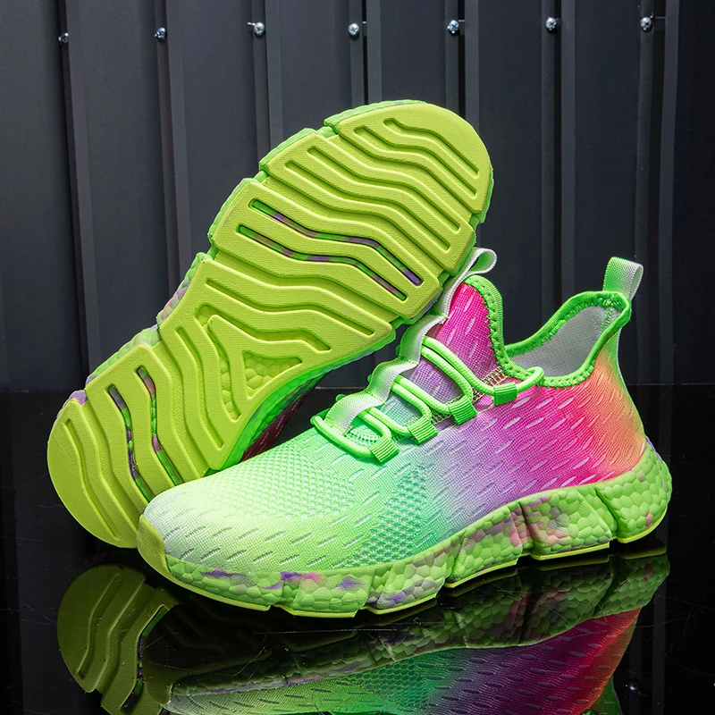 Lightweight Women Running Shoes New Colorful Female Sports Shoes Breathable Couple Casual Sneakers Flexible Fashion Men Tennis