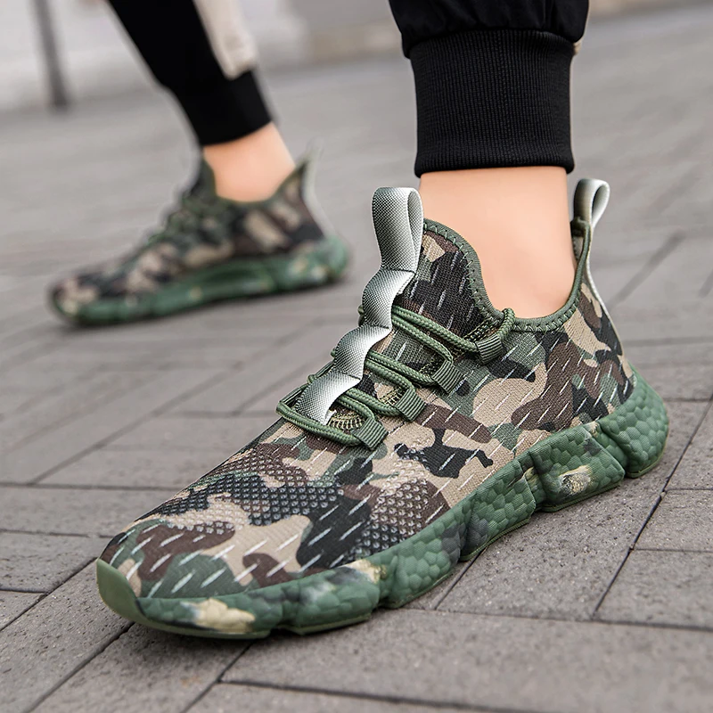 Lightweight Women Running Shoes New Colorful Female Sports Shoes Breathable Couple Casual Sneakers Flexible Fashion Men Tennis