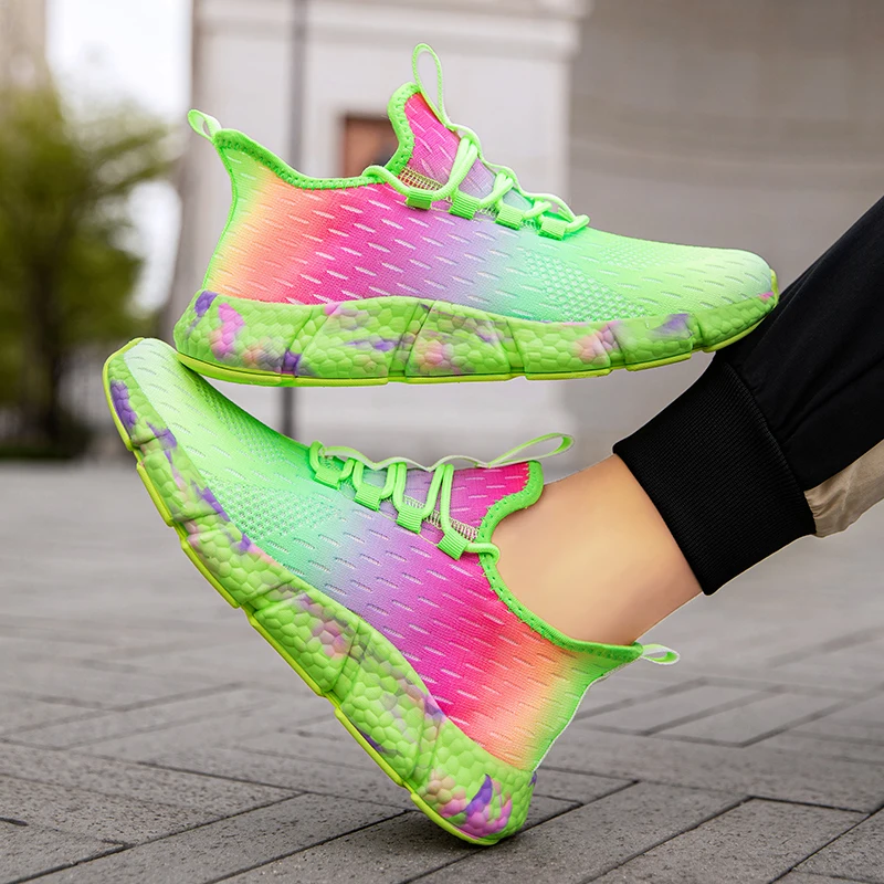Lightweight Women Running Shoes New Colorful Female Sports Shoes Breathable Couple Casual Sneakers Flexible Fashion Men Tennis