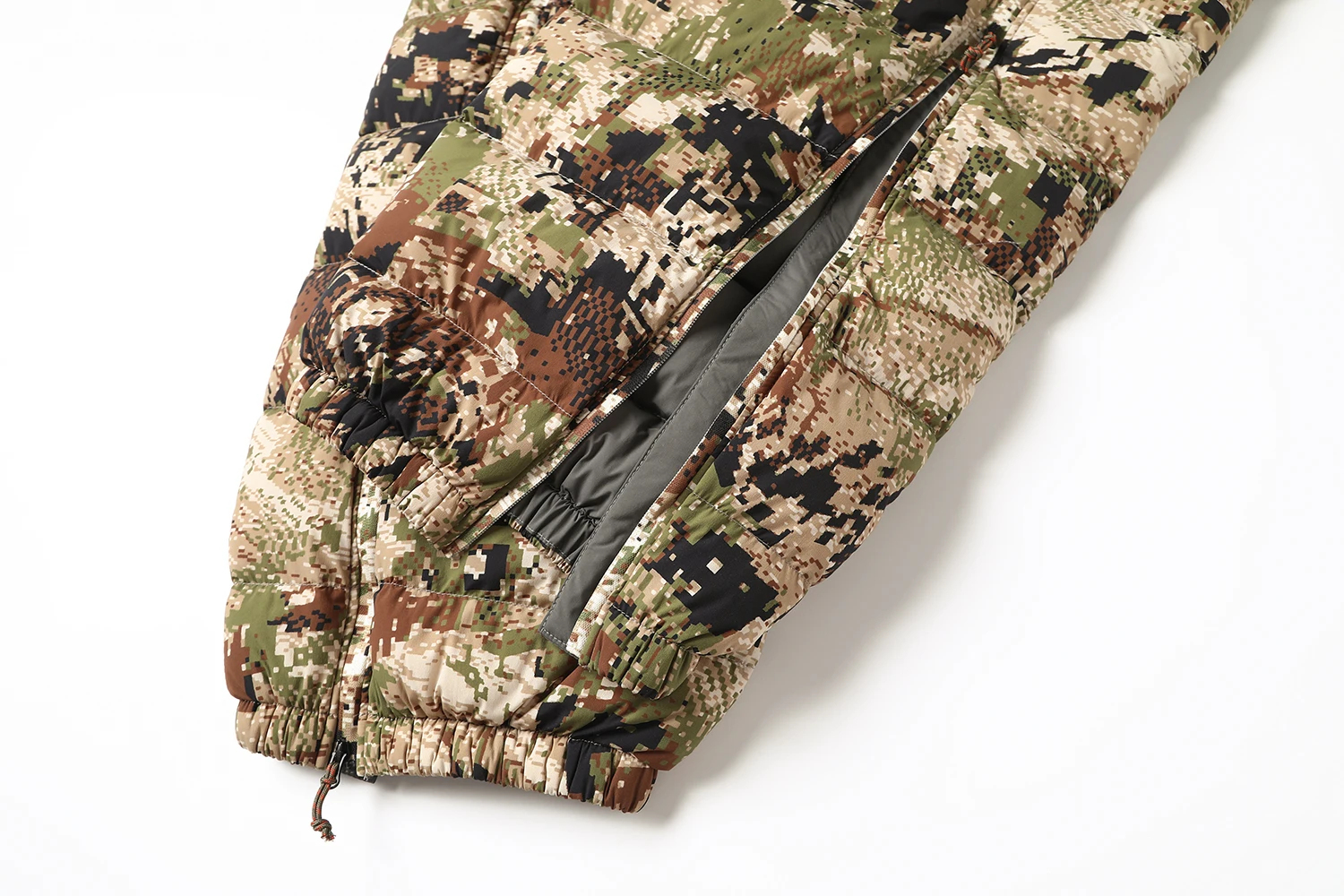 Ainfad Men's Winter Hunting Light Insulation Trousers Camouflage Long Down Pants