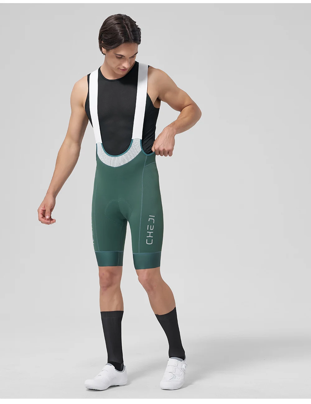 Cheji Men's Cycling Bib Shorts with Anti-slip Webbing Comfortable Cycling Underwear Breathable Cycling Underwear