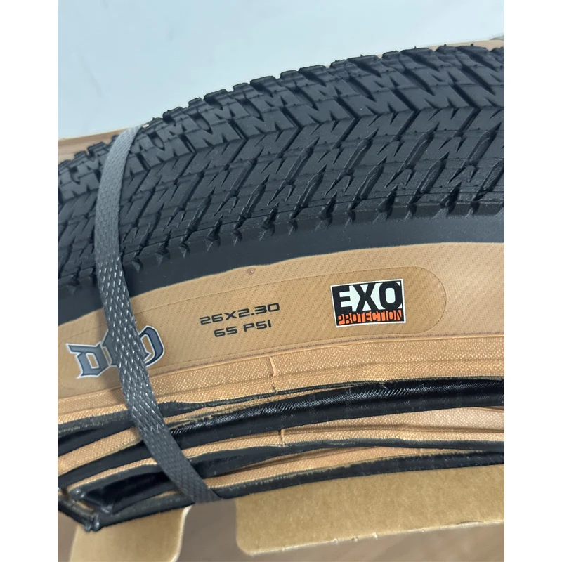 MAXXIS DTH 26-Inch Mountain Bike Tire 26x2.3 Foldable Tread Pattern for Off-Road Cycling BMX, Dirt Jump, Pump Track, Urban