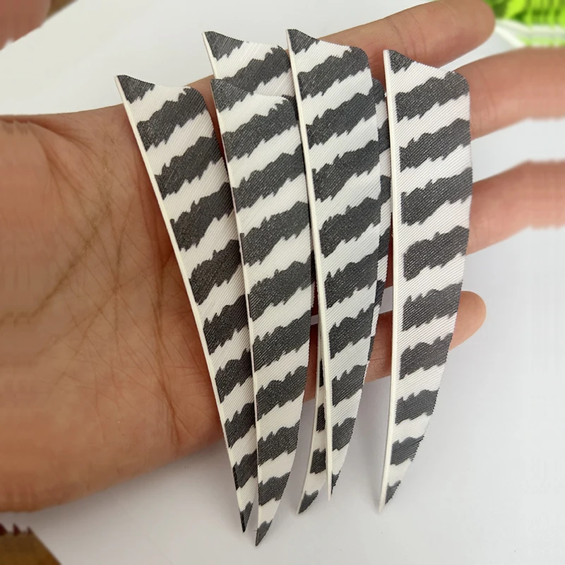 25Pack 5Inch Arrow Feather Fletching Shield Cut Vanes Real Turkey Feather Right Wing DIY Archery Accessories