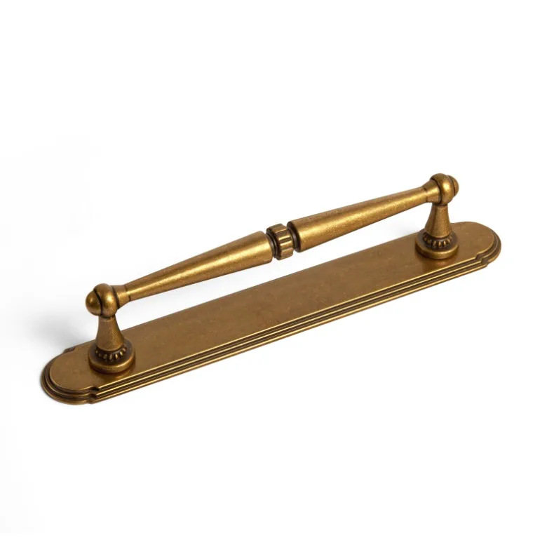 American Style Traditional Vintage Antique Brass Cabinet Handles Kitchen Cupboard Pulls Drawer Knobs for Furniture Hardware