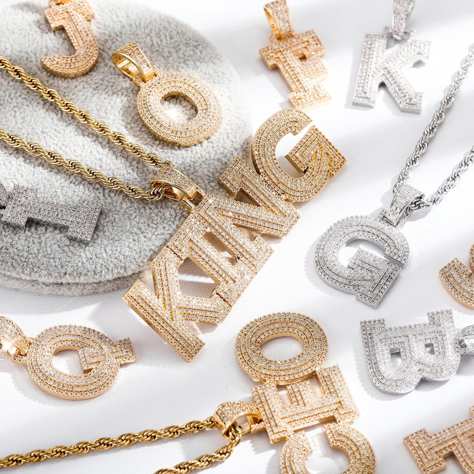 JINAO NEW Stitching Letter Charm Ice Cravejado Cubic Zircon Custom Letters With 4mm tennis chain Men and Women Jewelry For Gift