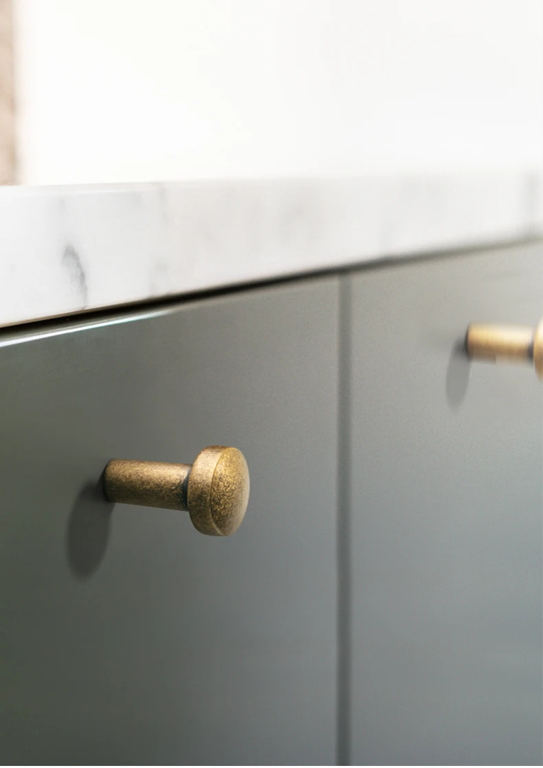 Goo-Ki Modern Black Silver Bronze Handles Cabinet Pulls Kitchen Door Handles Drawer Knobs Cupboard Handle for Furniture Hardware