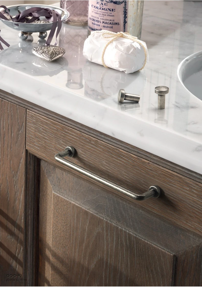 Goo-Ki Modern Black Silver Bronze Handles Cabinet Pulls Kitchen Door Handles Drawer Knobs Cupboard Handle for Furniture Hardware