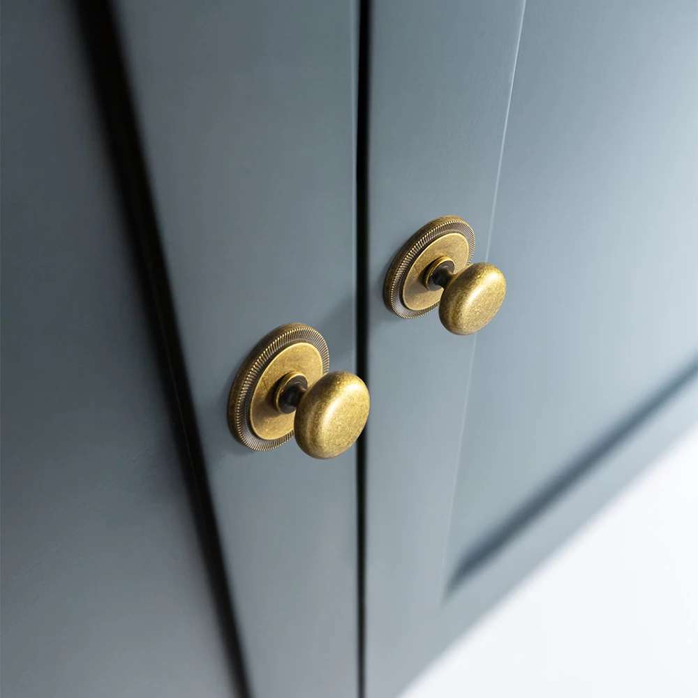 Goo-Ki Modern Black Silver Bronze Handles Cabinet Pulls Kitchen Door Handles Drawer Knobs Cupboard Handle for Furniture Hardware