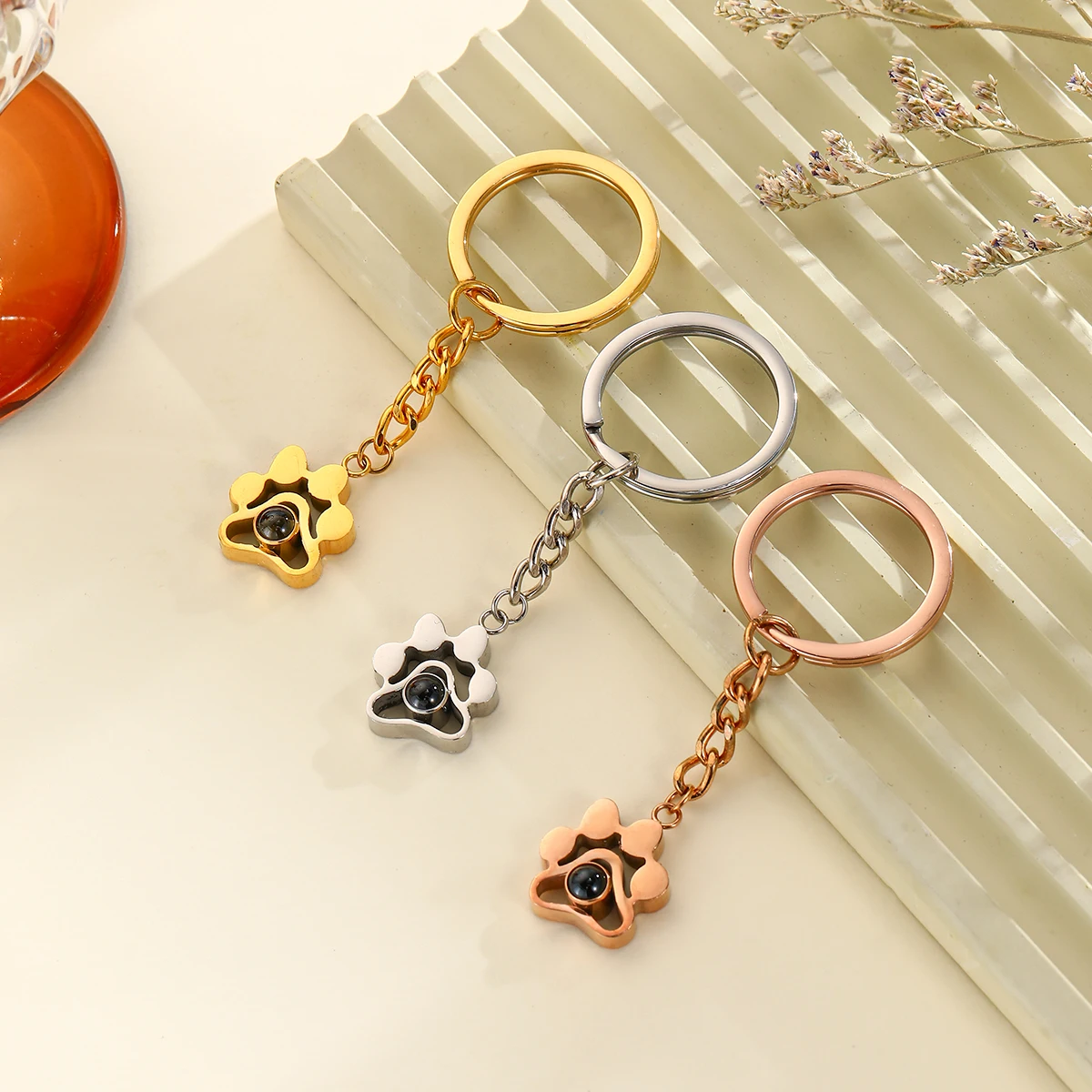 Custom Photo Projection Key Ring Dog Paw Pendant Personalized Keychain With Pet Picture Inside Stainless Steel Jewelry Gifts