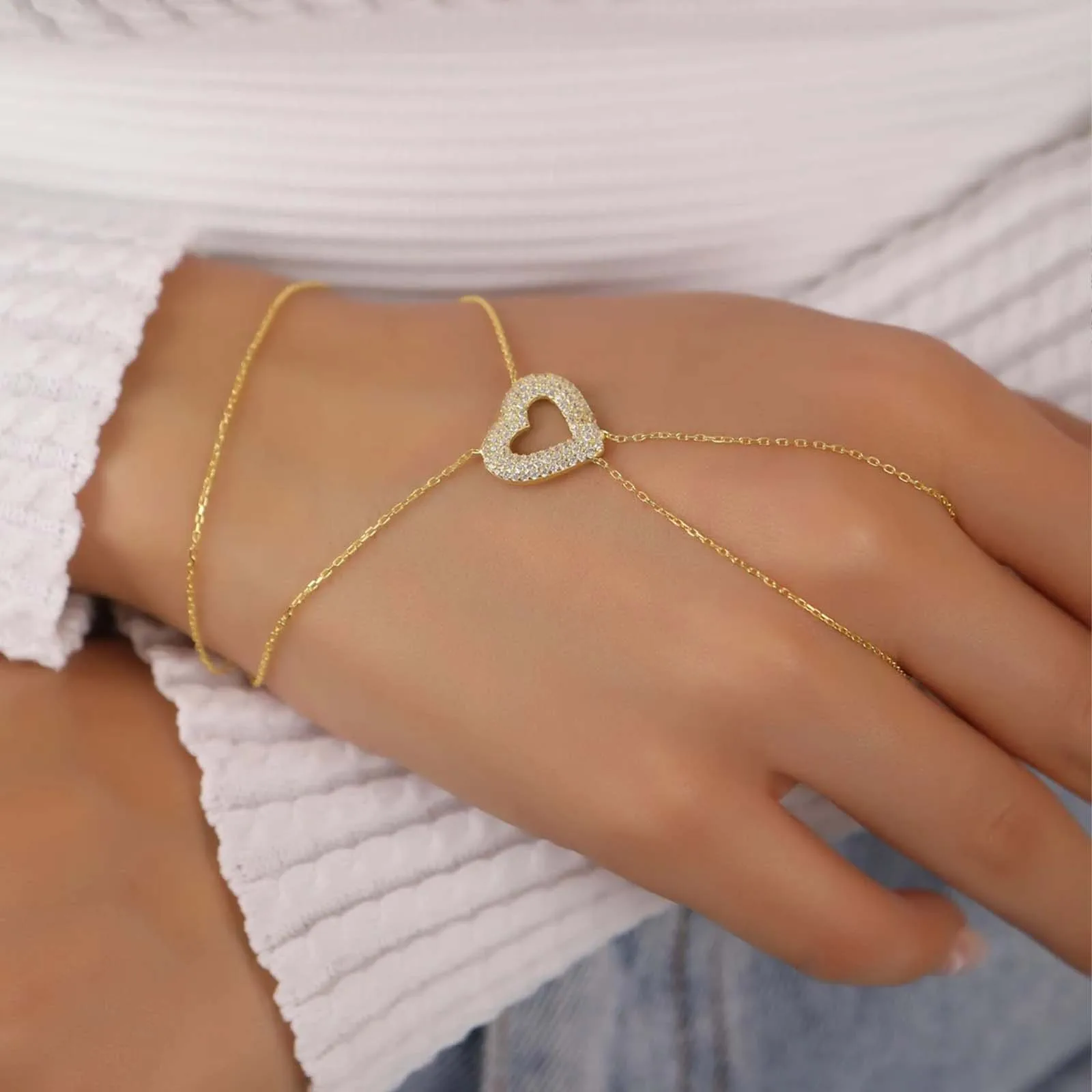Stonefans Heart Hand Bracelet for Women Dainty Jewelry Handmade Gift Shining Wholesale Girlsfriend Wedding Bangles Bridal Gifts