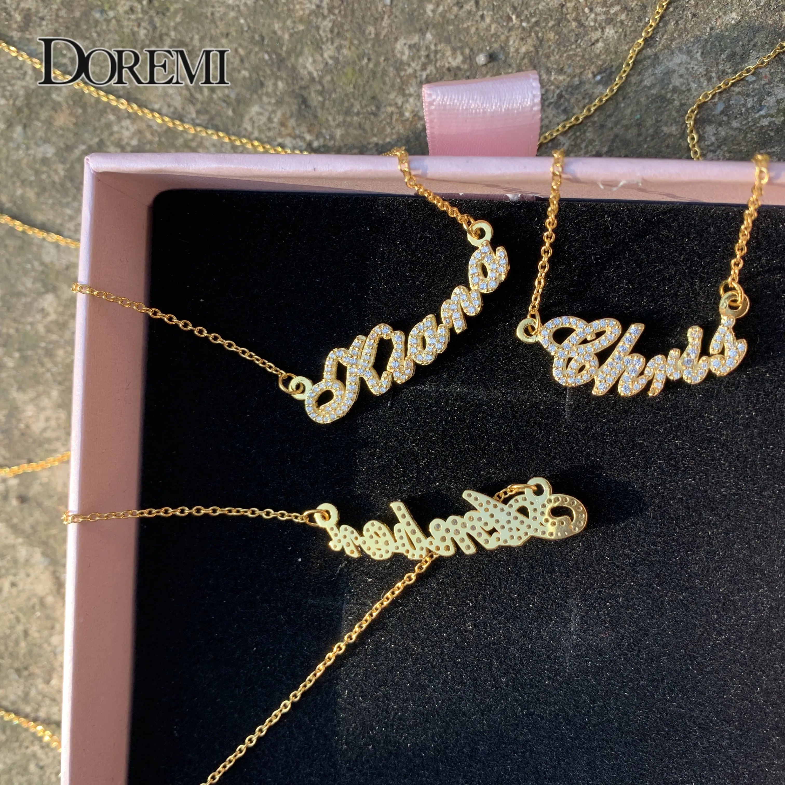 DOREMI Custom Name Necklace Crystal Pendant Chain Zircon Letter Necklace for Mom Women