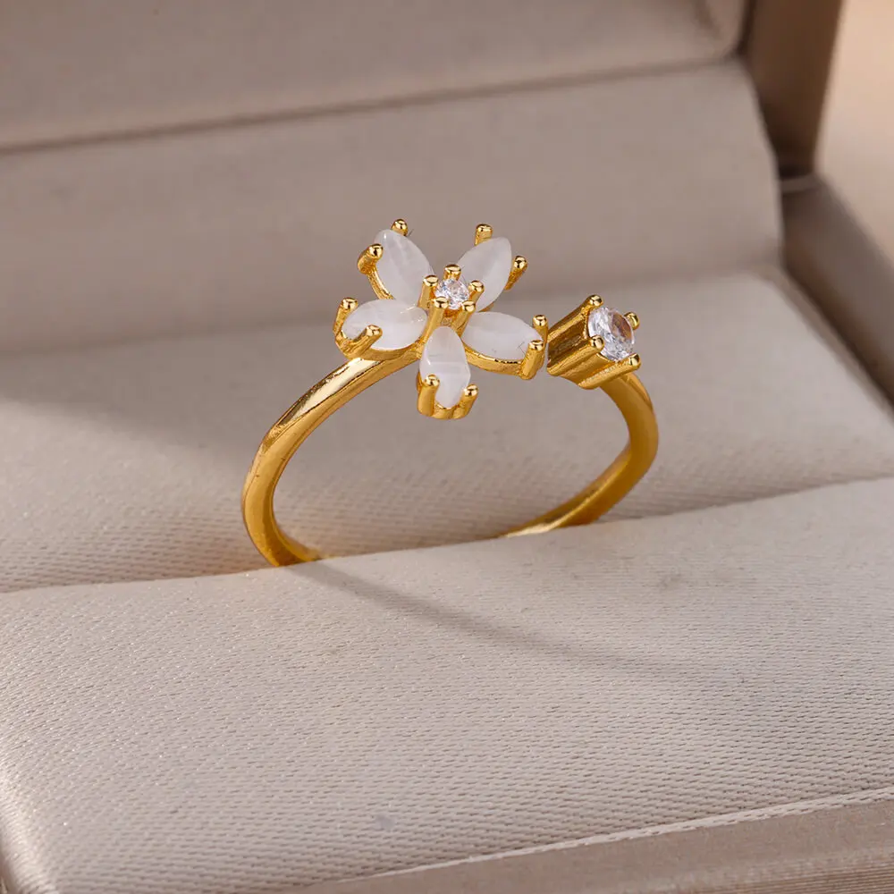 Opal Daisy Flower Rings for Women Opening Adjustable Gold Color Stainless Steel Ring Wedding Anillos Aesthetic Jewelry Gift