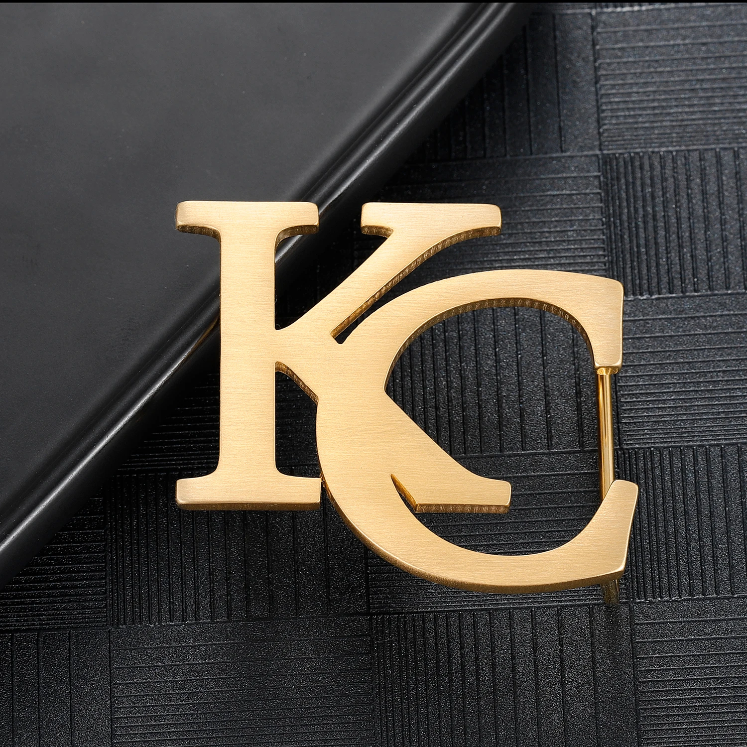 Personalized Custom Letter Crocodile Skin Belts Women Luxury Designer Brand Unisex Cross Stainless Steel Buckle Christmas Gift