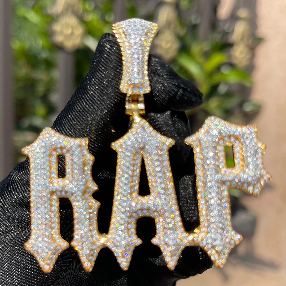 Bubble Letter Jewelry Customized Name Necklace Women Iced Out Prong Setting Pendant Personalized Charms Trap Rapper Super Star