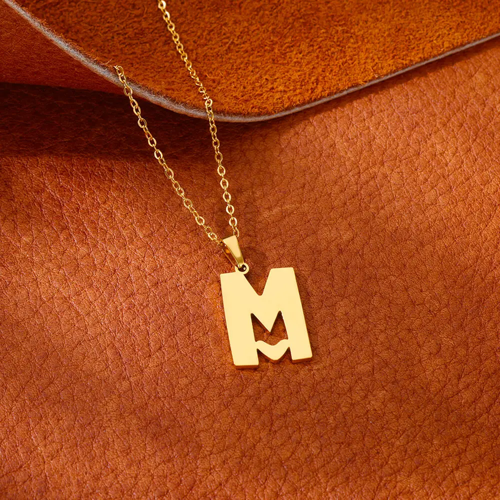 Stainless Steel Heart Initial Letter Necklace for Women Gold Plated Alphabet Pendant Necklaces Vintage Waterproof Jewelry Gifts