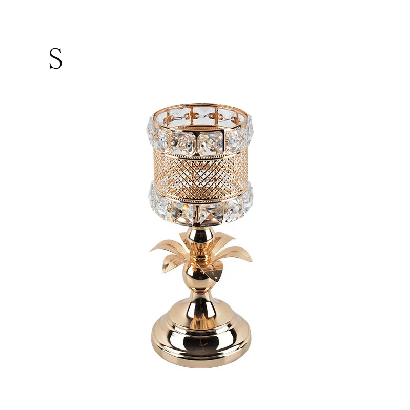 Luxury Classic Metal Candle Holders Vintage Golden Candlestick Home Decoration for Wedding Candelabra Crystal Candle Holder