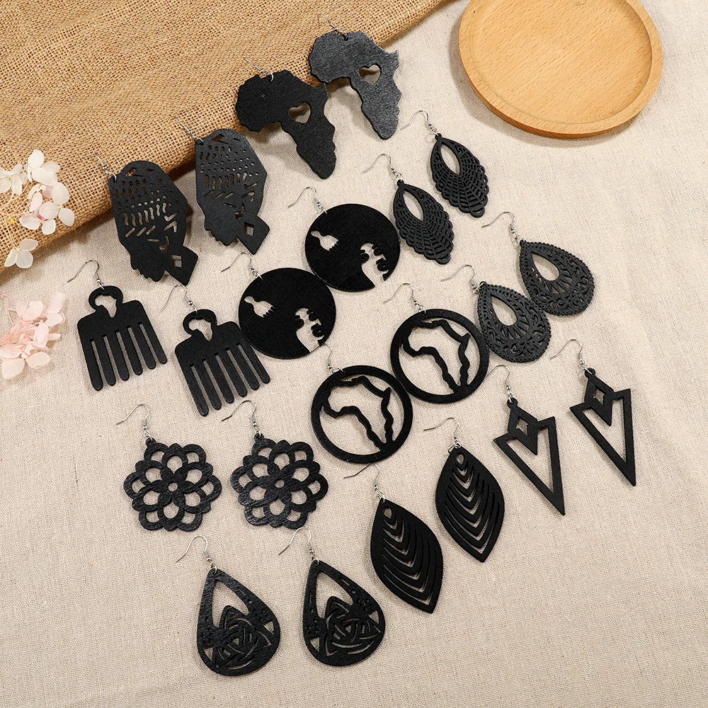 SOMESOOR Trendy Black Cutting Women Wooden Drop Earrings Collections African Ethnic Bohemain Engraved Dangle Jewelry Accessories