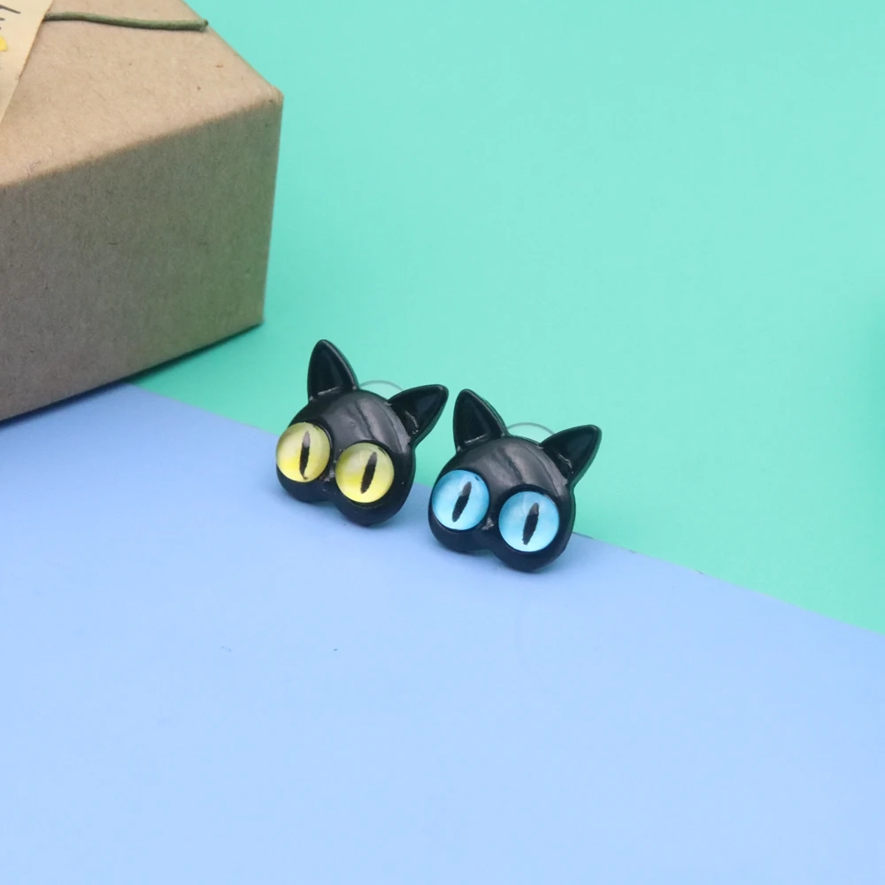 Fashion Creative Cat Earrings for Women Cute Yellow Blue Cat Eyes Earrings Stud Piercing Jewelry Gift