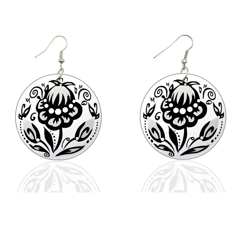 Vintage 5cm Small Round Wooden Drop Earrings Bohemian Flower Black White Prints Afro Ethnic Loops Dangle Jewelry For Women Gifts