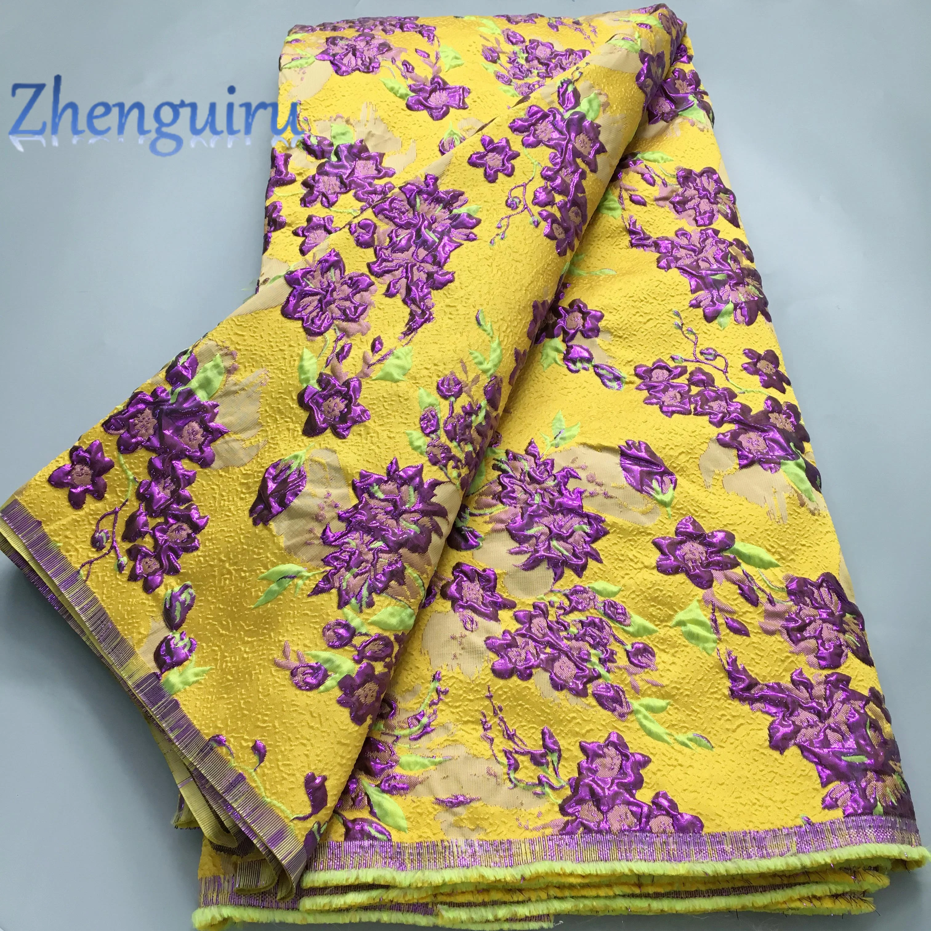 2025 French Brocade Lace Fabric 5 Yards Gilding African Lace Fabric High Quality Nigerian Bride Wedding Dress for Women A2100