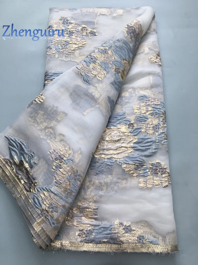 2025 French Brocade Lace Fabric 5 Yards Gilding African Lace Fabric High Quality Nigerian Bride Wedding Dress for Women A2100