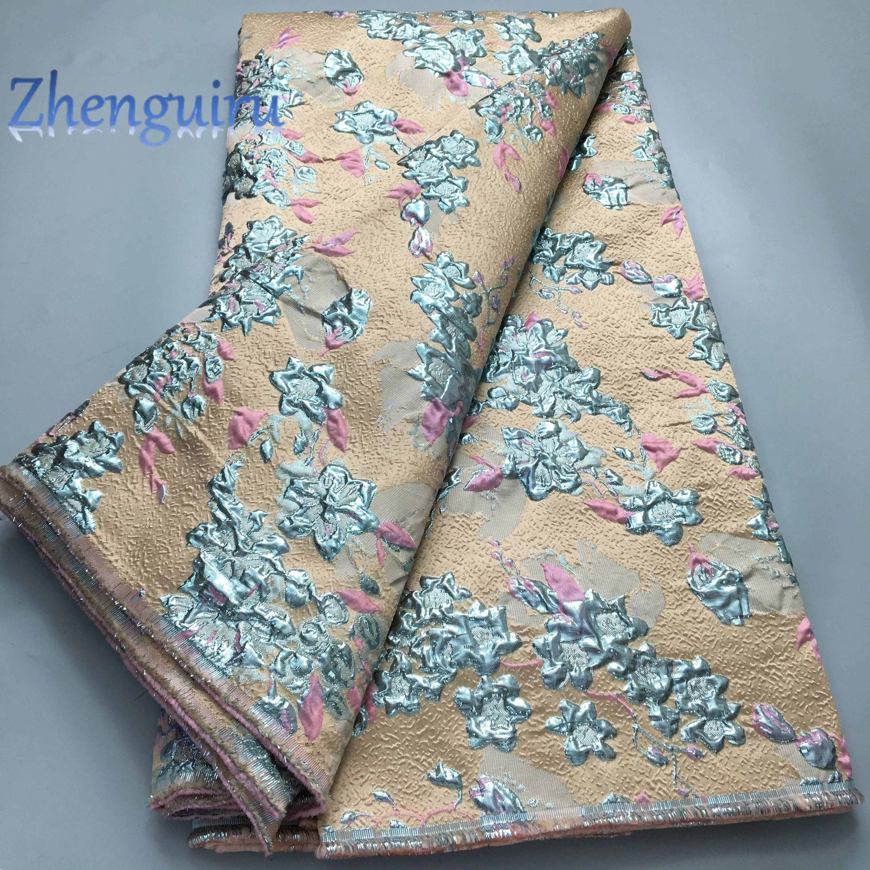 2025 French Brocade Lace Fabric 5 Yards Gilding African Lace Fabric High Quality Nigerian Bride Wedding Dress for Women A2100