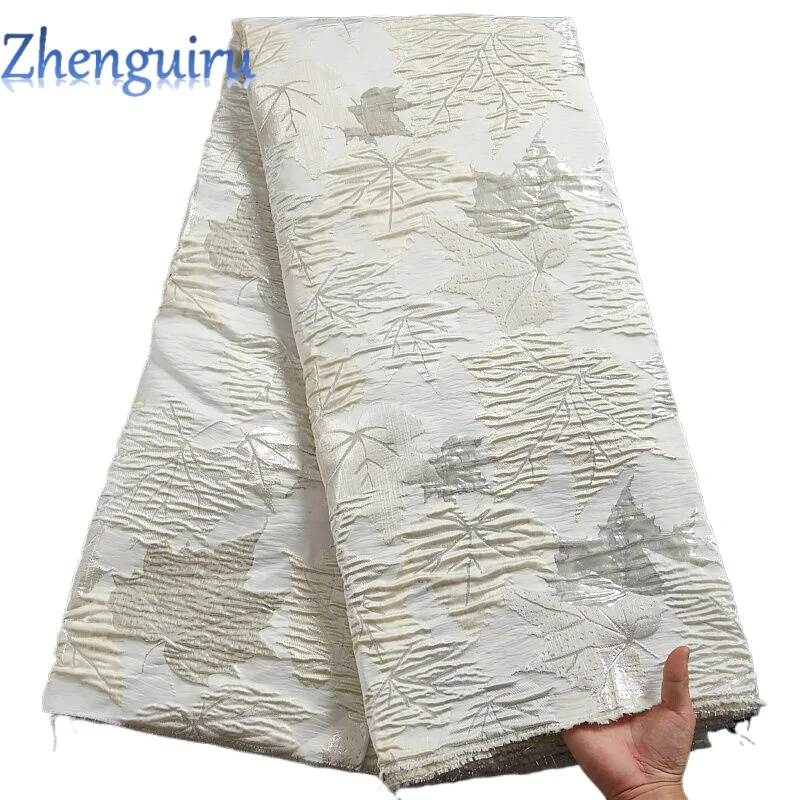 2025 French Brocade Lace Fabric 5 Yards Gilding African Lace Fabric High Quality Nigerian Bride Wedding Dress for Women A2100