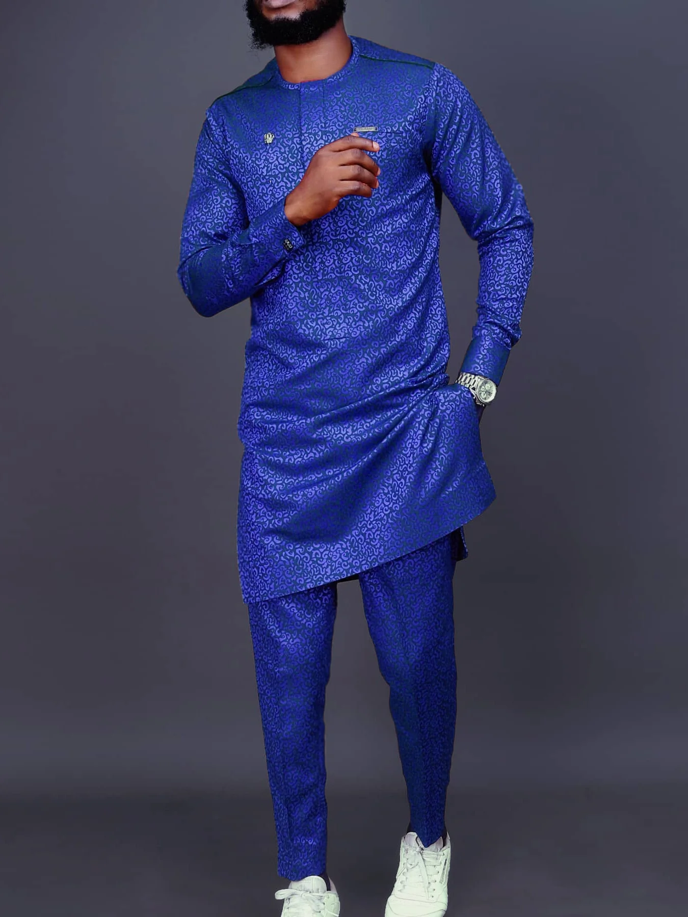 Men's Casual Black and Gold Print Two-Piece Set