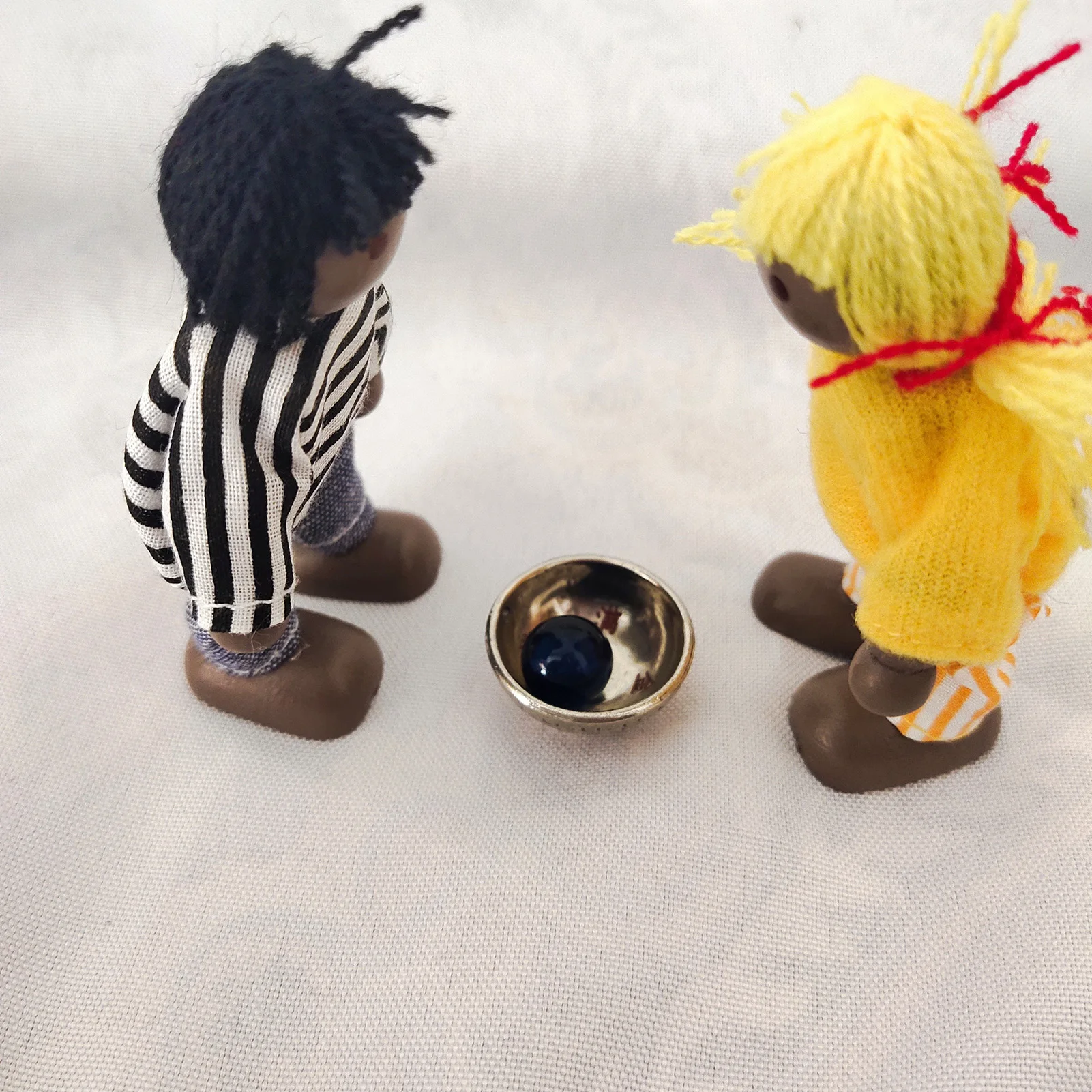 1 Set Wooden Doll African Family People Wood Puppets Dolls Kid Pretand Play Toys Eye-Hand Coordination Infantis Play Toy