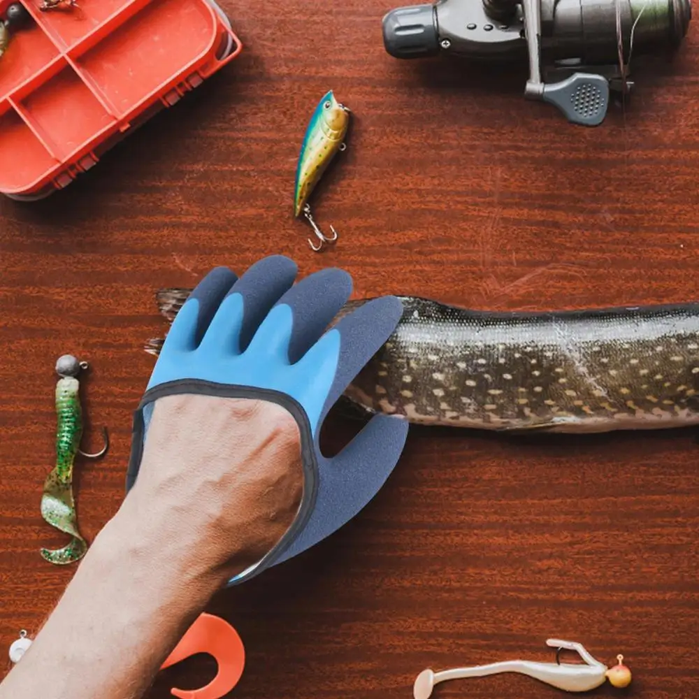 Fishing Catching Gloves Non-slip Fishing Gloves With Magnet Carabiner Release Hooks Waterproof Anti-stab Gloves For Winter