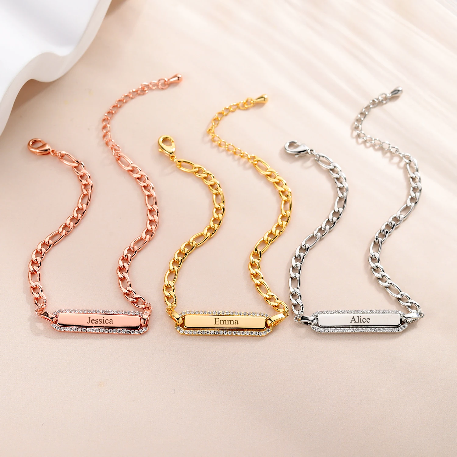 Custom Date Rectangle Engraved Name Bracelet Luxury Figaro Bracelet White Crystal Pendant Adjustable Bracelets 18K Gold Plated