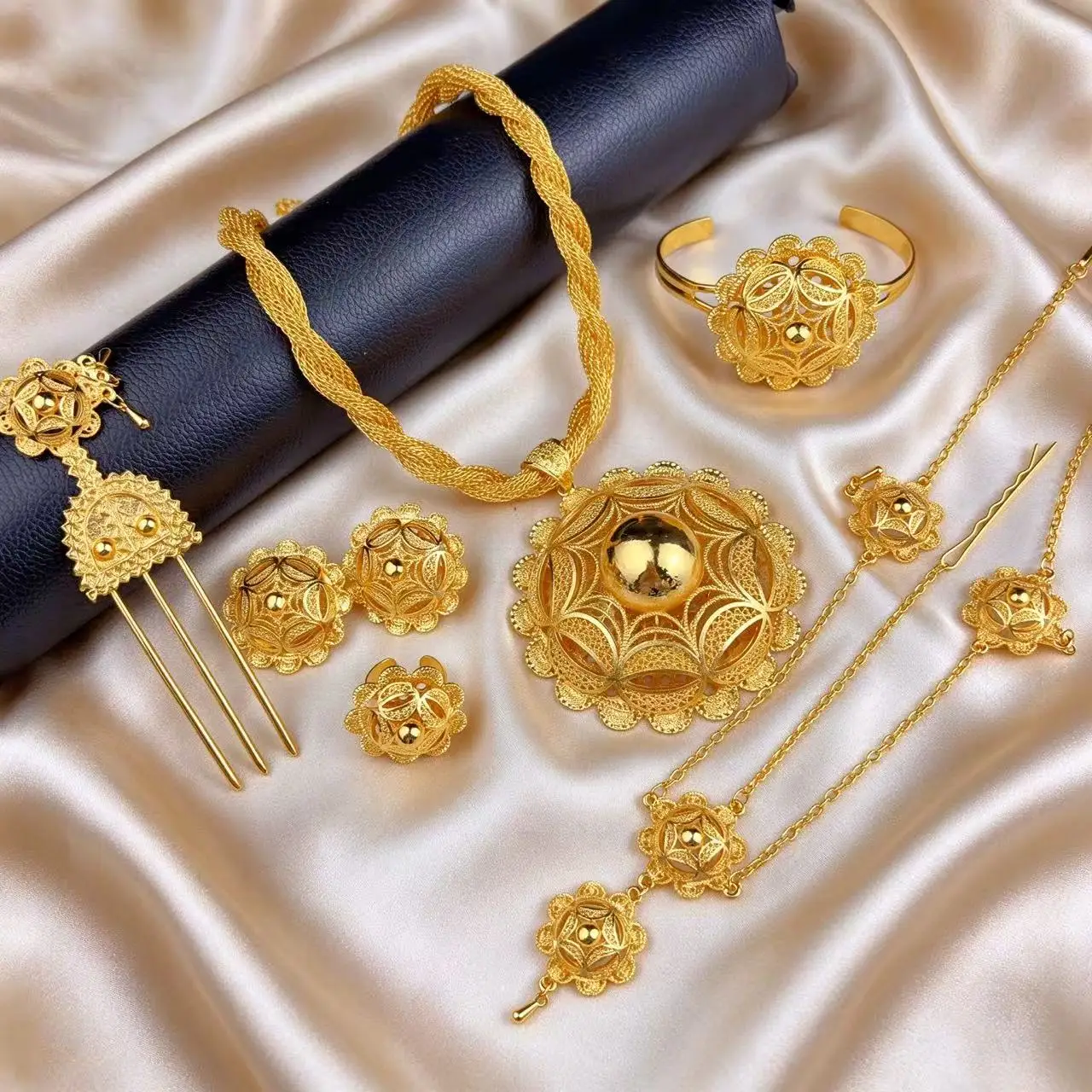 Ethiopian Dubai 24k Plated Gold 6PCS Jewelry Set For Woman African Indian Big Pendant Necklace Wedding Engagement Gifts