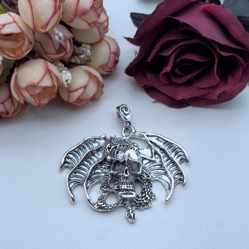 2Pcs DIY European and American Dull Black Gothic Skull Bat Dragon Pendant Accessories Necklace Alloy Material Punk 48x60mm