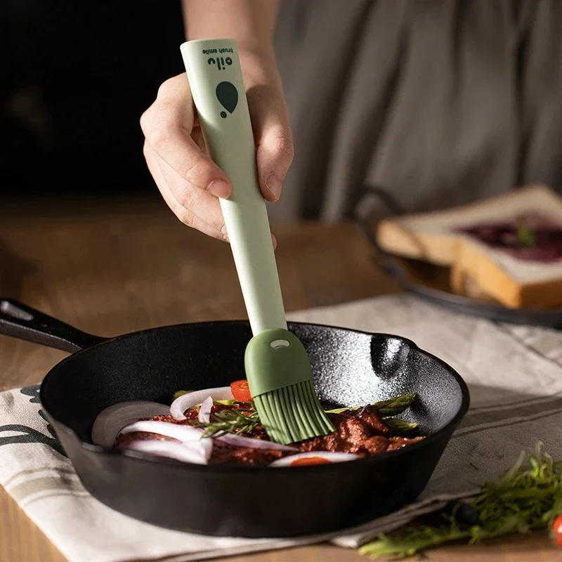 2PCS Silicone Oil Brushes Heat Resistant Oil Brush Barbecue BBQ Tool Kitchen Gadgets Kitchen Accessories Home Items Outdoor