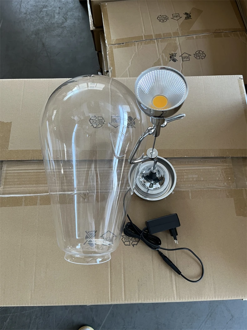 Italian Luxury Glass Desk Lamp Creative Designer Office Desk  Bedroom Bedside Touch Dimming Reading Lamp