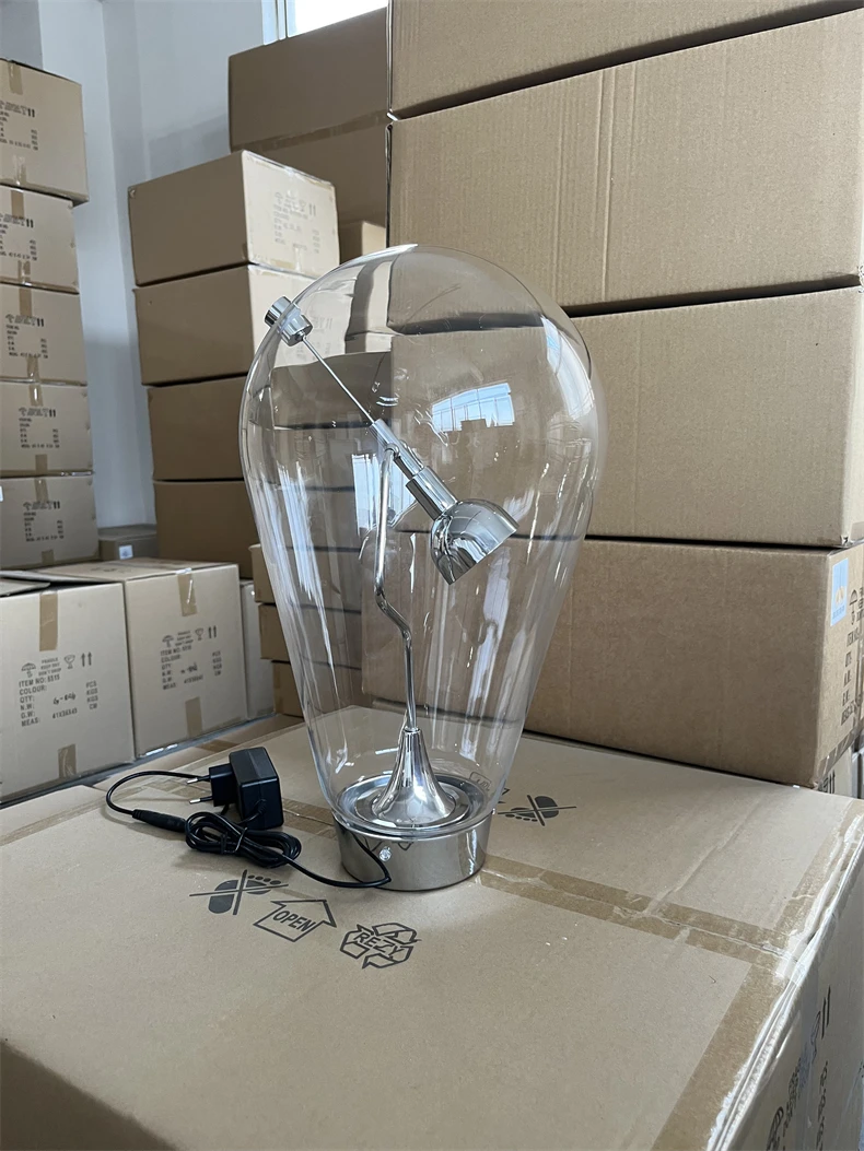 Italian Luxury Glass Desk Lamp Creative Designer Office Desk  Bedroom Bedside Touch Dimming Reading Lamp