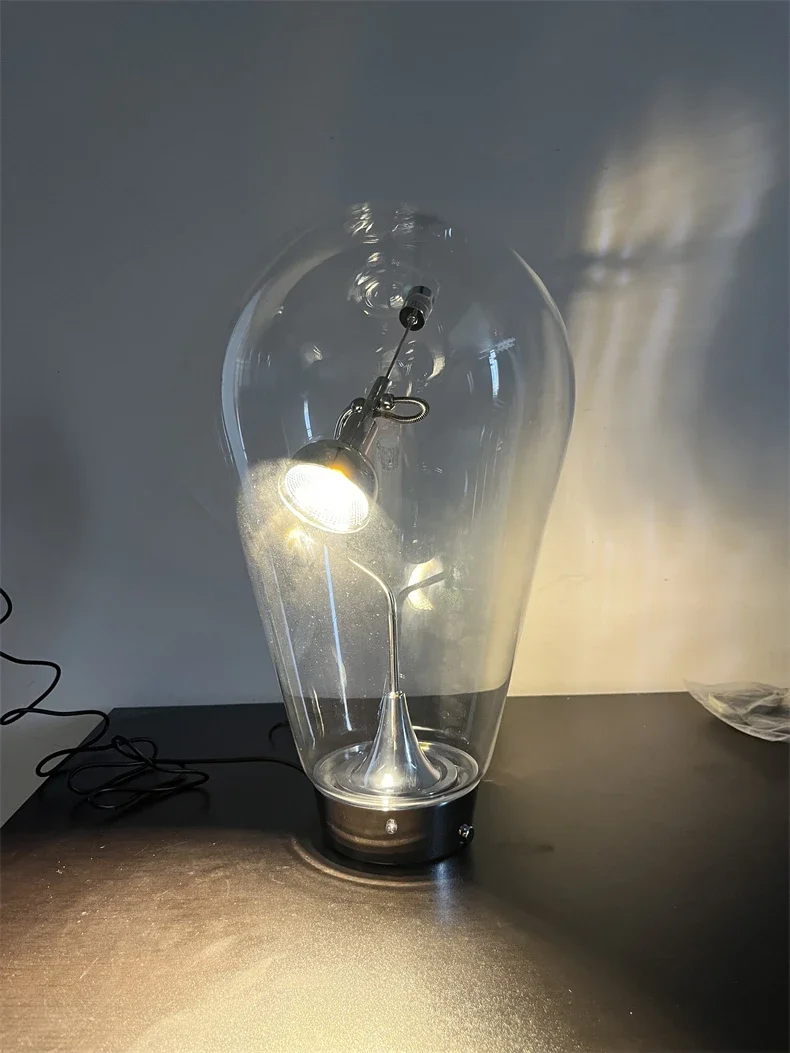 Italian Luxury Glass Desk Lamp Creative Designer Office Desk  Bedroom Bedside Touch Dimming Reading Lamp