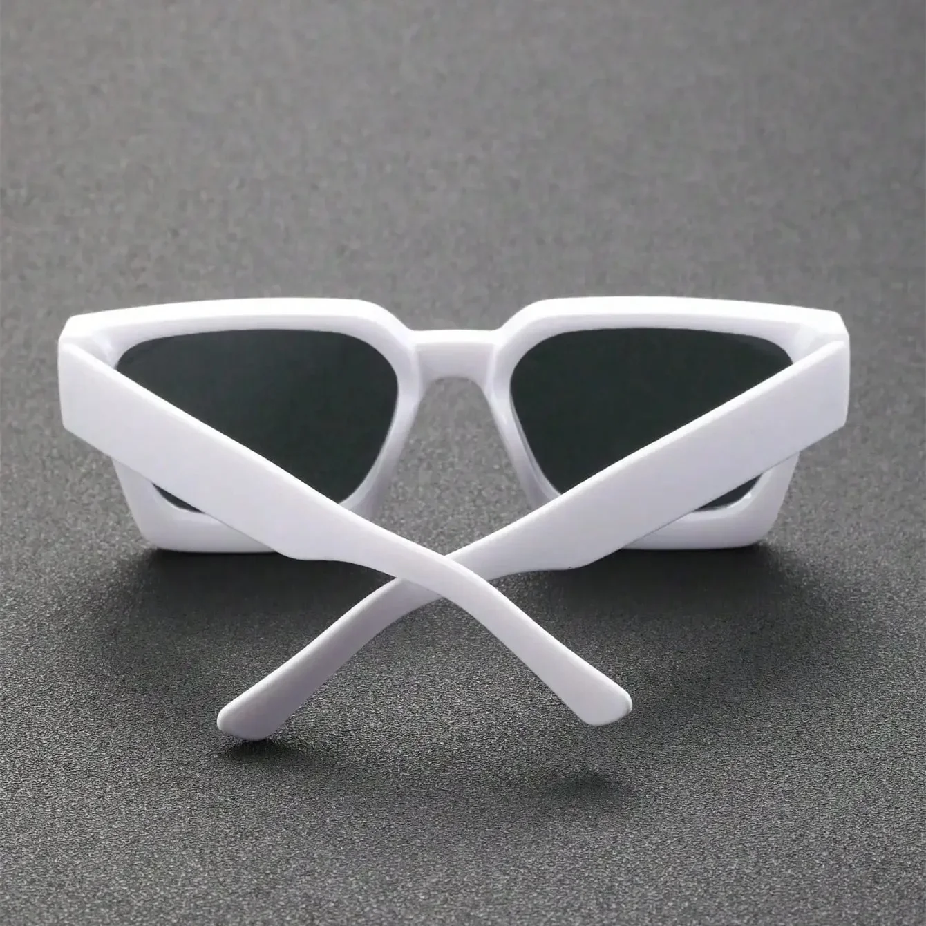 Unisex Plastic Fashion Square Frame Sunglasses For Street Photography And Beach Trips Driving Accessories