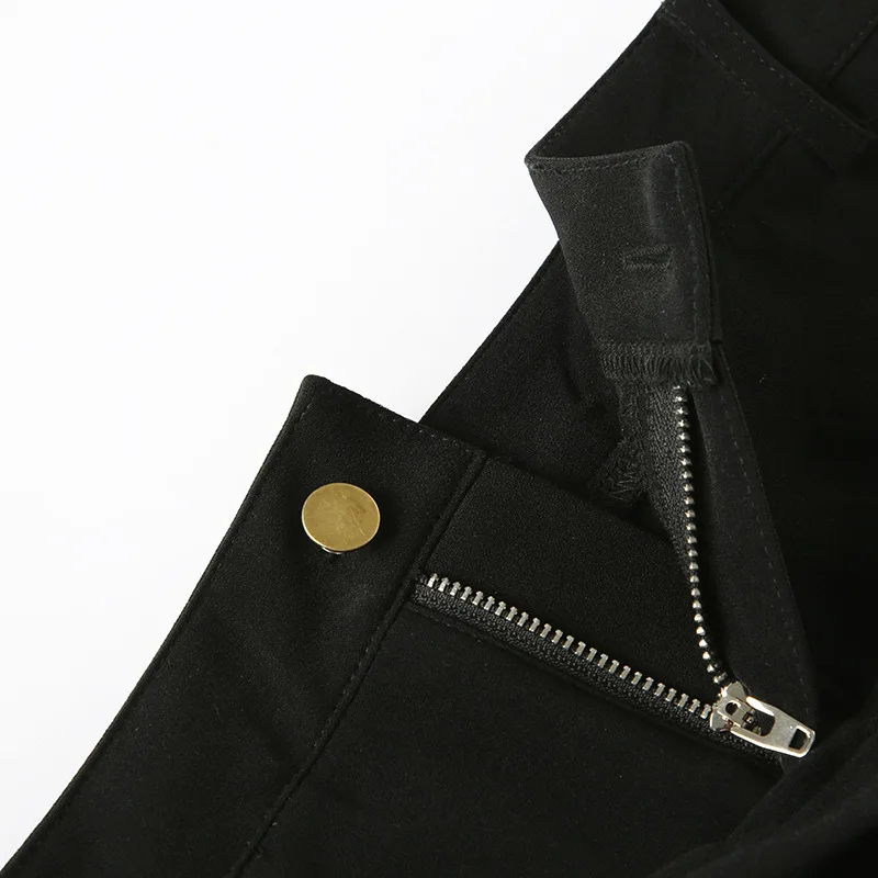 Goth Dark Punk Style Metal Buckle Ultrashort Pants Mall Goth Low Waist Skinny Shorts Cyber Y2K Streetwear Women Alt Hot Pants