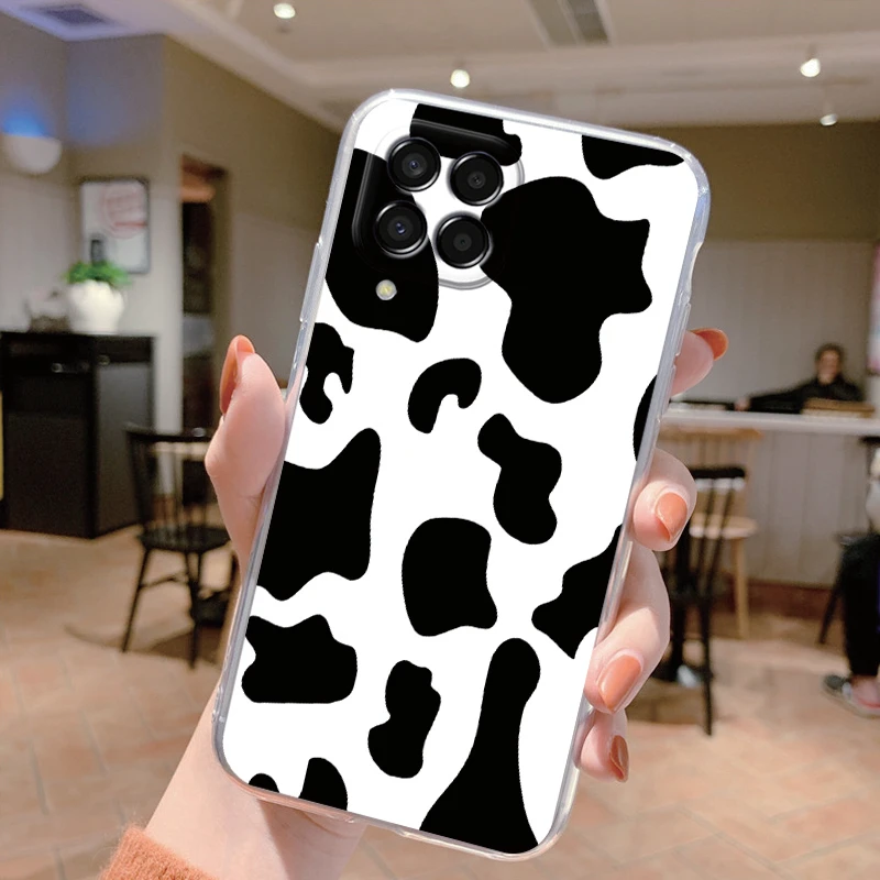 For Samsung Galaxy M33 5G Case Cover Cute Butterfly Flowers Protective Phone Case For Samsung M14 M15 M54 M55 M34 Transparent