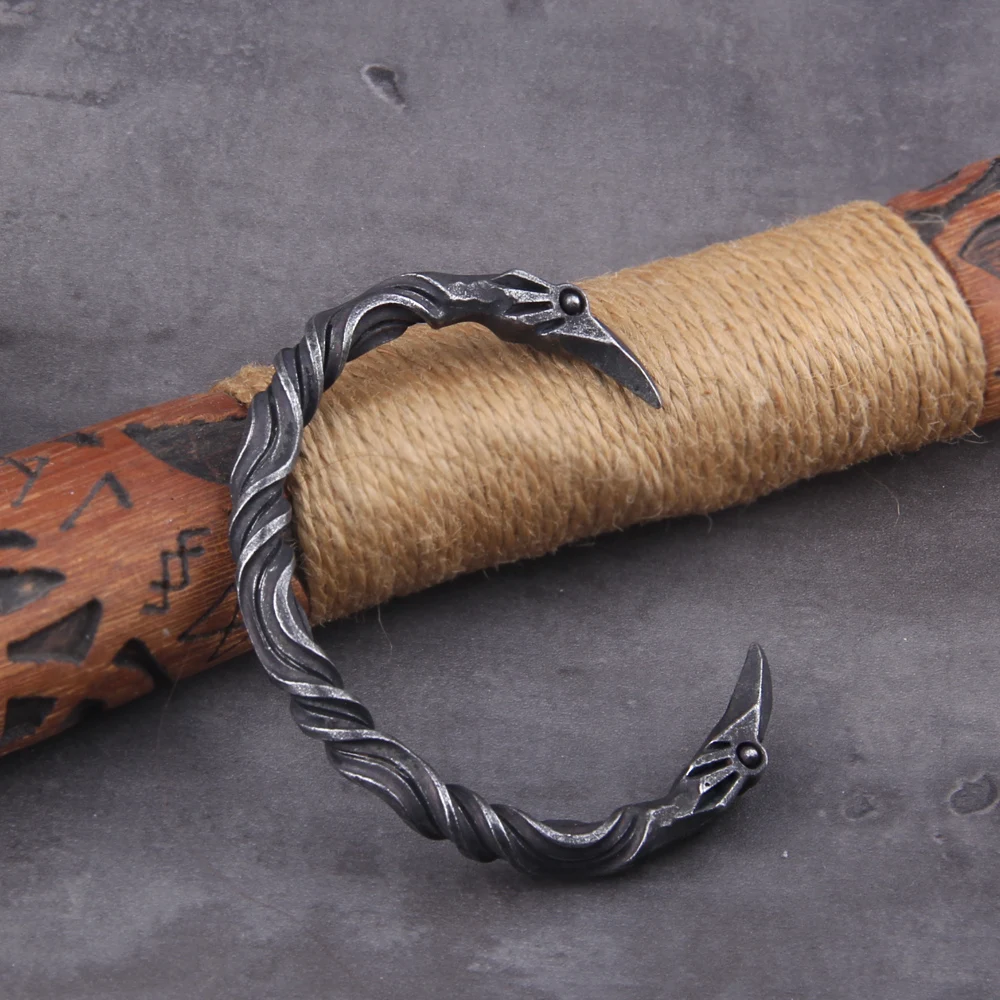 Viking Odin’s Ravens Head Bracelet Stainless Steel Twisted Open Cuff Norse Mythology Amulet Wristband for Men with wood box