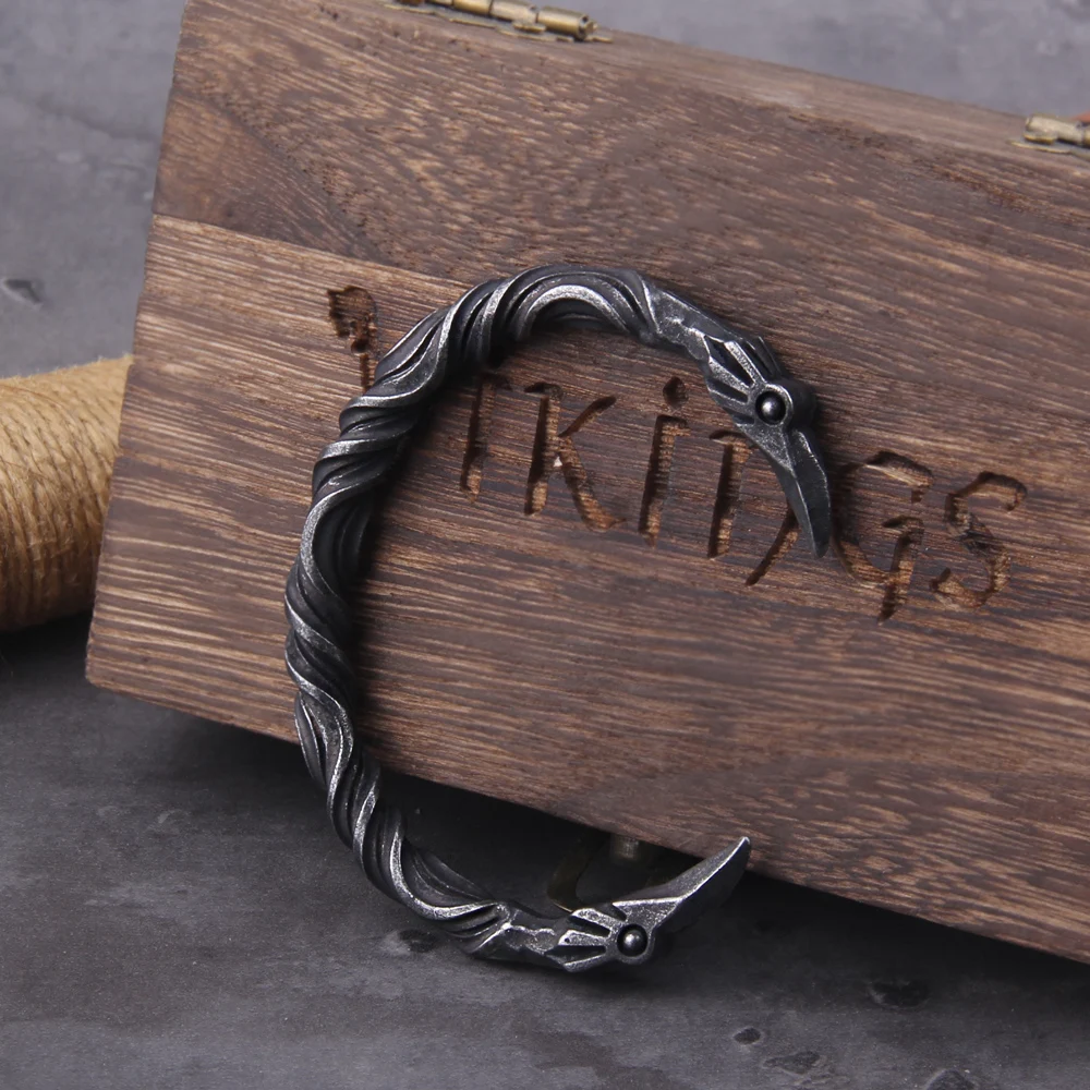 Viking Odin’s Ravens Head Bracelet Stainless Steel Twisted Open Cuff Norse Mythology Amulet Wristband for Men with wood box